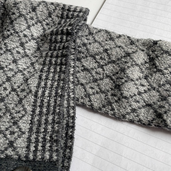 Pandemonium boys button up sweater with cord elbow pads size 4T worn once - Picture 8 of 8